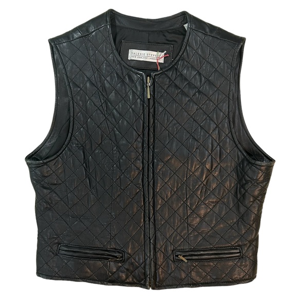 *SOLD* Valerie Steven’s lamb skin leather vest - Picture 1 of 8